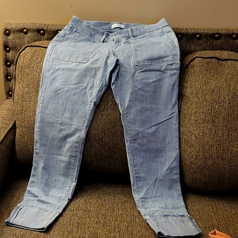 Modern skinny jeans